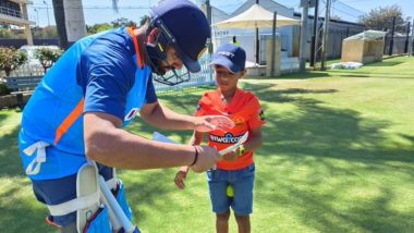 T20 World Cup 2022: या 11 वर्षीय 'गोलंदाज'ने रोहित शर्माला बनवला आपला चाहता, नेटमध्ये भारतीय कर्णधारालाही केली गोलंदाजी (Watch Video)