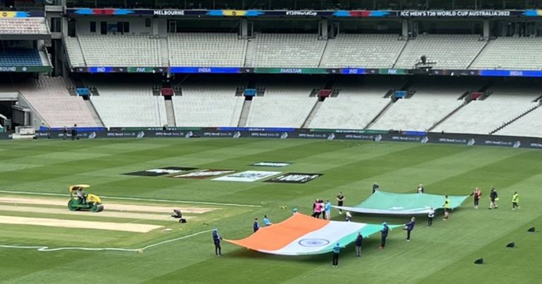 IND vs PAK T20 WC 2022 Weather Updates: भारत-पाक सामन्यापूर्वी चाहत्यांसाठी आनंदाची बातमी; हवामानाबाबत आले मोठे अपडेट, घ्या जाणून