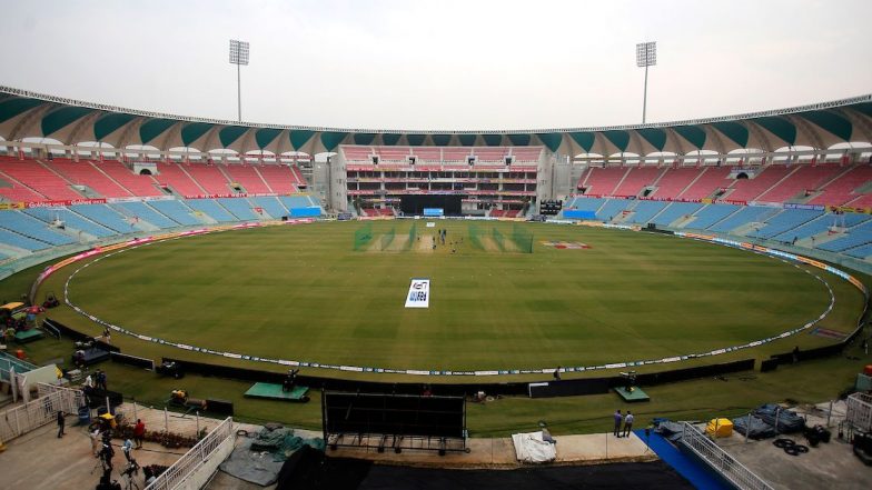 IND vs SA 1st ODI Weather Update: क्रिकेट चाहत्यांसाठी वाईट बातमी! आजचा खेळ पावसामुळे होऊ शकतो खराब