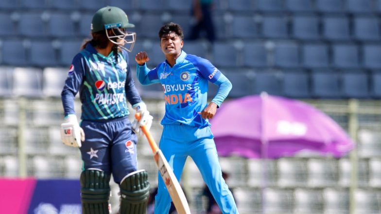 IND W vs PAK W Asia Cup 2022: पाकिस्तानने भारतावर 13 धावांनी केली मात, भारतीय संघ 124 धावांवर झाला बाद