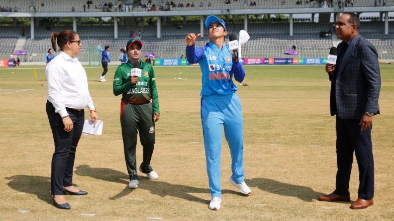 IND W vs BAN W Asia Cup 2022: भारतीय संघाने नाणेफेक जिंकून बांगलादेशला गोलंदाजीसाठी केले आमंत्रित