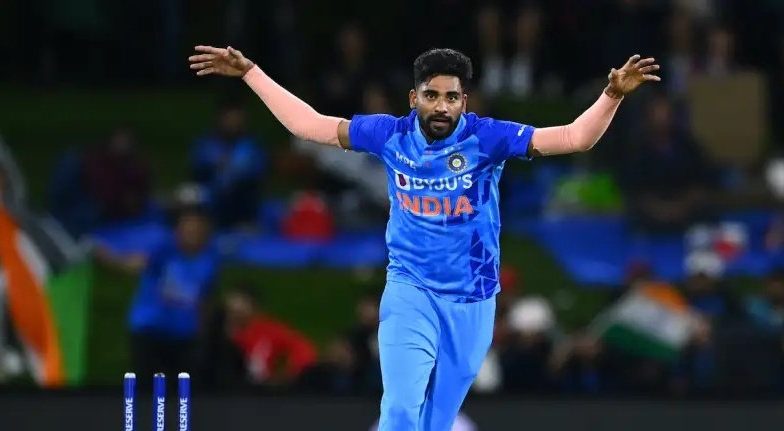 IND vs NZ 3rd T20: मालिका जिंकण्यासीठी न्युझीलंडने भारतासमोर ठेवले 161 धावाचे लक्ष्य, सिराज आणि अर्शदीपने घेतल्या 4 विकेट