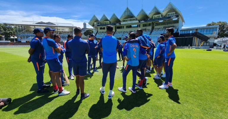 IND vs NZ T20 2022: न्यूझीलंडला त्यांच्या घरच्या मैदानावर हरवण्यासाठी जमला युवा भारतीय संघ, पहा फोटो