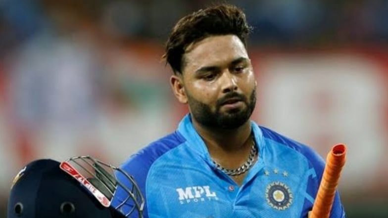 Rishabh Pant ला मिळत असलेल्या संधींवर मिळू शकतो ब्रेक, माजी दिग्गजाने केलं मोठं विधान