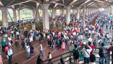 Mumbai Local Update: मध्य रेल्वेचं हार्बर मार्गावरील वेळापत्रक विस्कळीत पनवेल स्थानकात चाकरमान्यांची गर्दी