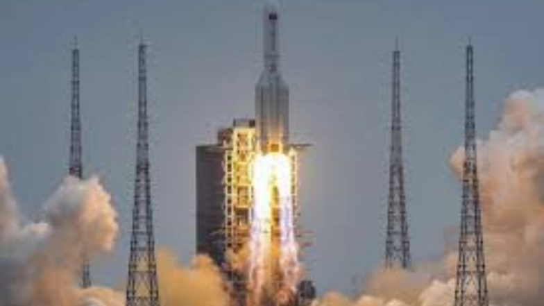 Chinese Rocket is Falling to Earth: जगाला मोठा धोका; पृथ्वीच्या दिशेने कोसळत आहे 23 टन वजनाचे चिनी रॉकेट