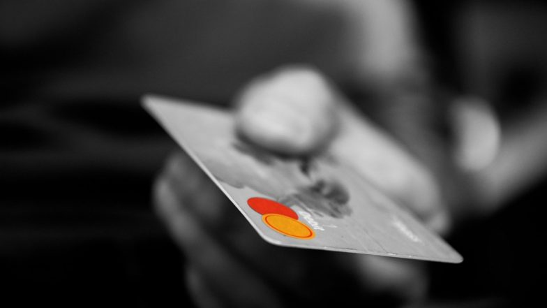 20% TCS on International Credit Card Usage FAQs: जाणून घ्या विद्यार्थी किंवा वैद्यकीय उद्देशांसाठी सूट मर्यादा काय आहे ?