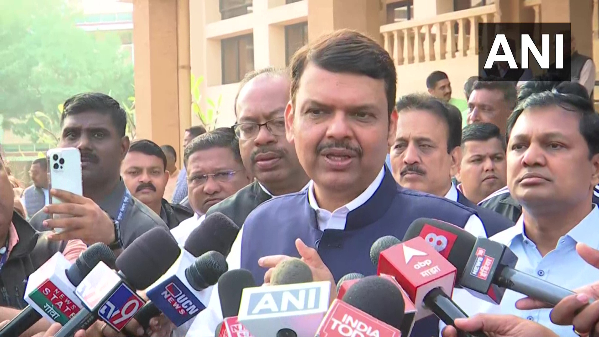 Devendra Fadnavis: देवेंद्र फडणवीस यांचा गौप्यस्फोट, 'मला जेलमध्ये टाकण्यासाठी तत्कालीन सीपी संजय पांडे यांना महाविकासआघाडी सरकारचे टार्गेट'