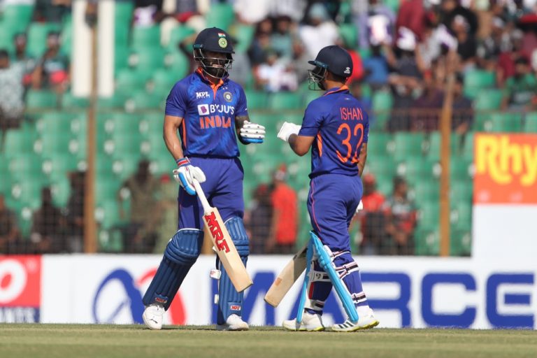 IND vs BAN 3rd ODI 2022 Live Update: इशान किशनची धावसंख्या दीडशेच्या पुढे, विराट कोहलीनेही अर्धशतक केले