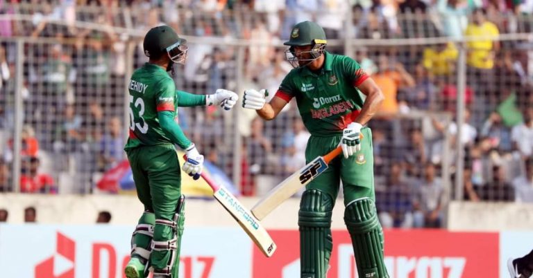 IND vs BAN 2nd ODI Live Update: बांगलादेशने भारतासमोर ठेवले 272 धावांचे लक्ष्य, मेहदी हसनने ठोकले शतक