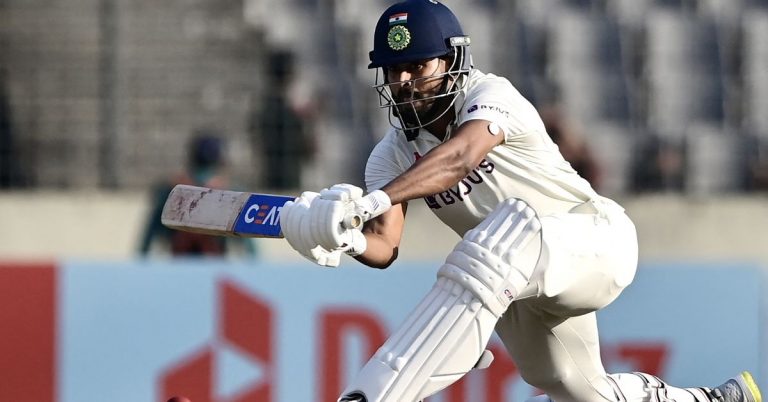 IND vs AUS 3rd Test Day 2 Live Score Updates: दुसऱ्या डावात भारताचा निम्मा संघ 113 धावांवर पॅव्हेलियनमध्ये परतला, स्टार्कने श्रेयस अय्यरला केले बाद