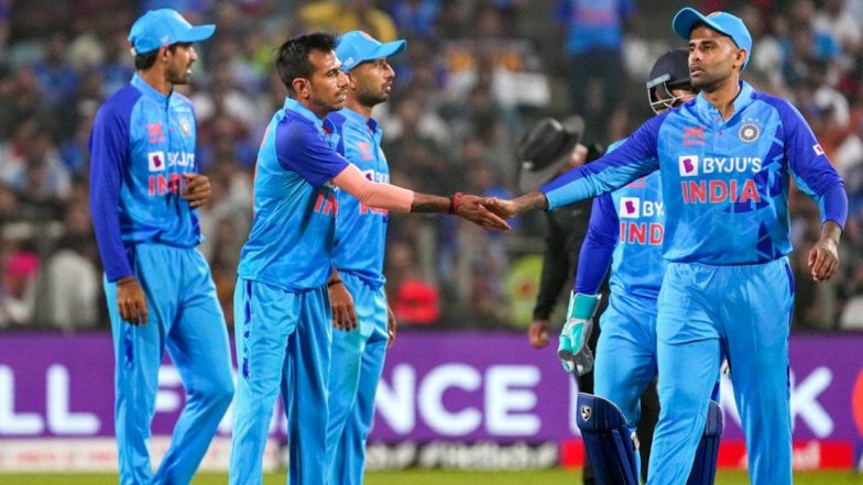 भरमैदानात Yuzvendra Chahal ने Surya kumar Yadav सोबत केले असे कृत्य, Video पाहून तुमचाही बसणार नाही विश्वास