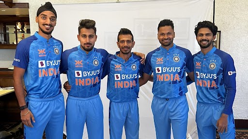 Team India New Title Sponsor: टीम इंडिया श्रीलंकेविरुद्ध मालिकेत एका नव्या टायटल स्पॉन्सरसोबत उतरणार मैदानात, फोटोही आला समोर