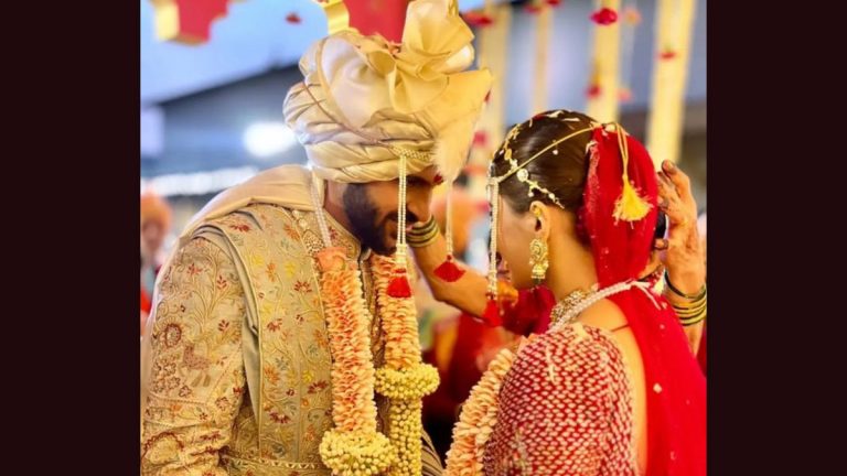 Shardul Thakur Wedding: शार्दुल ठाकूरने मिताली परुलकरसोबत बांधली लग्नगाठ, पहिला फोटो आला समोर