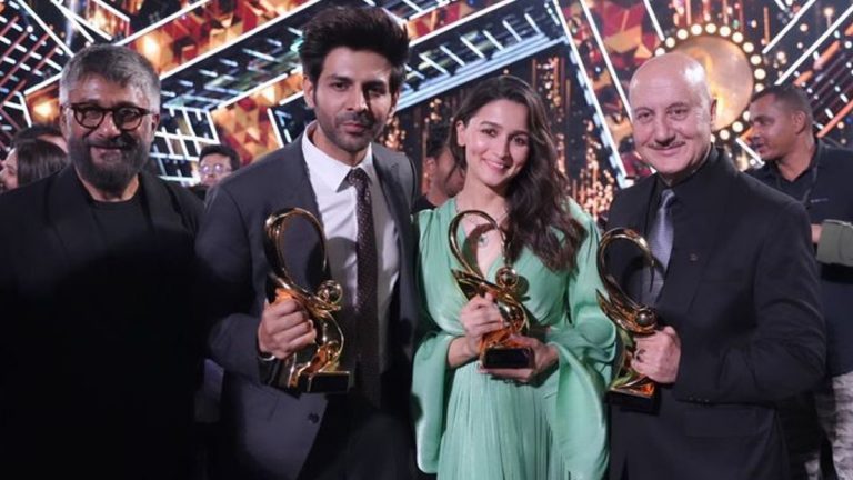 Zee Cine Awards 2023 Winners: झी सिने अवॉर्ड्समध्ये आलिया आणि कार्तिकचे वर्चस्व; येथे पहा पुरस्कार विजेत्यांची यादी