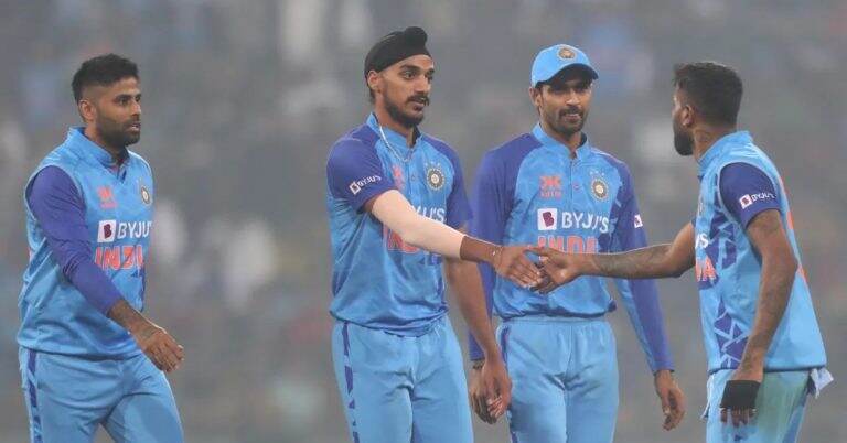 IND vs NZ 3rd T20 Live Score Update: न्यूझीलंडची लाजिरवाणी सुरुवात, सात धावांत पडल्या चार विकेट, हार्दिक-अर्शदीपने केला कहर