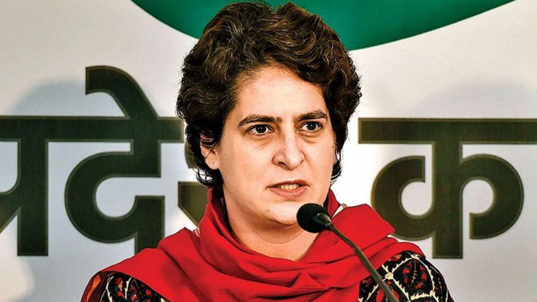 EC Notice To Priyanka Gandhi: प्रियंका गांधी यांना निवडणूक आयोगाने बजावली कारणे दाखवा नोटीस; PM Narendra Modi यांच्याबद्दल केली होती टिपण्णी