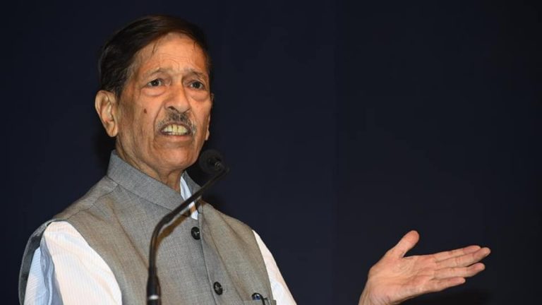 Girish Bapat Passes Away: गिरीश बापट यांच्या निधनावर शरद पवार, अंकुश काकडे, उल्हास पवार यांच्यासह प्रकाश जावडेकर, विनोद तावडे यांच्यासह मान्यवर राजकीय नेत्यांनी व्यक्त केले दु:ख; पाहा प्रतिक्रिया