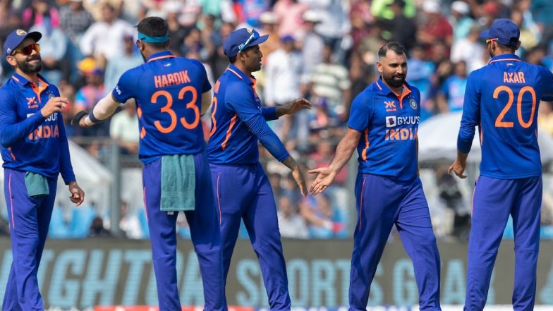 IND vs AUS 1st ODI Live Update Score: शमी नंतर जडेजाचा कहर, भारताला मिळाली आठवी विकेट