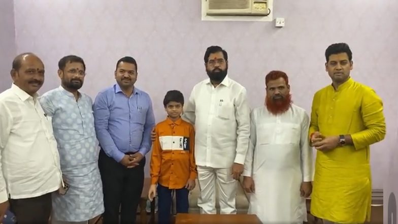 Gudhi Padwa 2023: मुख्यमंत्री एकनाथ शिंदे यांच्या उपस्थितीत एका 10 वर्षीय मुलाला कृत्रिम हात आणि पाय प्रदान