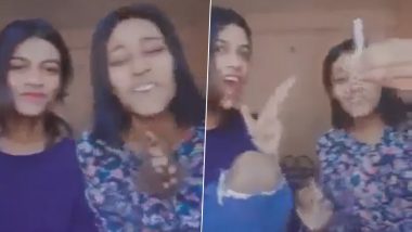 सिगारेट ओढत राष्ट्रगीत गाणाऱ्या कोलकाताच्या दोन मुलींवर गुन्हा दाखल