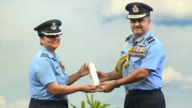 IAF first woman Gallantry Award: विंग कमांडर दीपिका मिश्रा यांचा शौर्य पुरस्काराने सन्मान, IAF चा हा पुरस्कार प्राप्त करणाऱ्या पहिल्या महिला ठरल्या