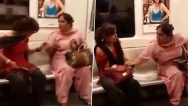 'Hath Laga Ke Toh Dikha!'  दिल्ली मेट्रोतील दोन महिलांच्या भांडणाचा व्हिडिओ सोशल मीडियावर व्हायरल,  पाहा व्हिडिओ