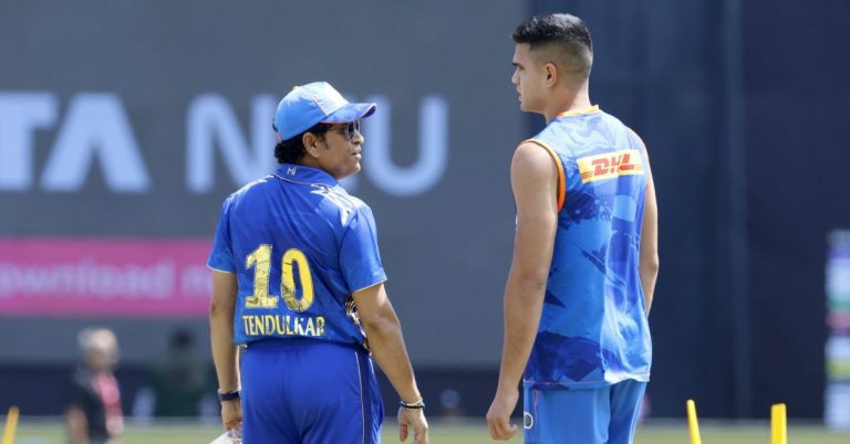 Arjun Tendulkar Debut: सचिन तेंडुलकरचा मुलगा अर्जुन तेंडुलकरने IPL मध्ये मुंबई इंडियन्सकडून केले पदार्पण, सचिन तेंडुलकरने सोशल मीडियावर लिहिला हृदयस्पर्शी संदेश