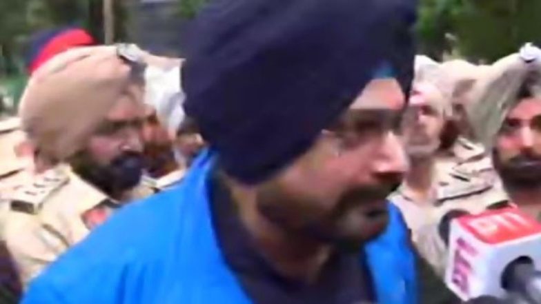 Navjot Singh Sidhu Released: 10 महिन्यांनंतर तुरुंगातून बाहेर आले नवज्योत सिद्धू; म्हणाले, 'लोकशाही बेड्यांमध्ये आहे'