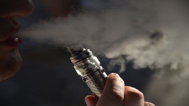 E-Cigarettes Banned: ई-सिगारेटवर बंदी! किशोरवयीन मुलांमधील वाढत्या व्यसनाधिनतेमुळे 'या' देशाने केले भारताच्या निर्णयाचे अनुसरण