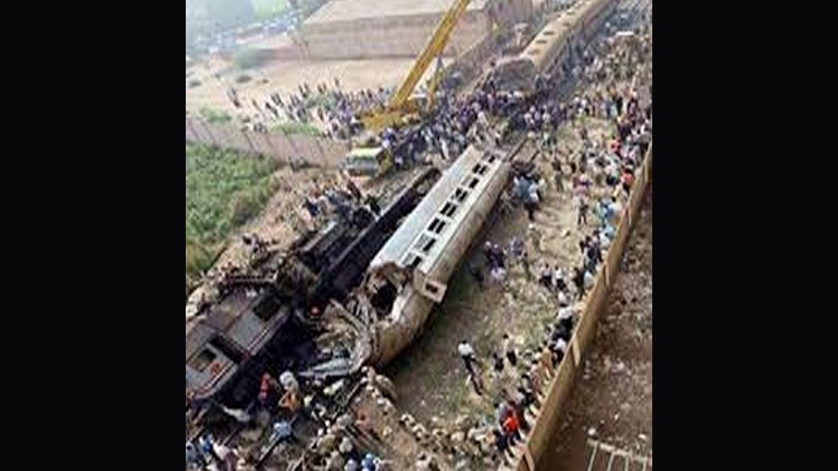 Bihar Train Accident: बिहार रेल्वे दुर्घटनेनंतर दिल्ली-अप मार्ग पूर्ववत, डाऊन लाईनची दुरुस्ती सुरू