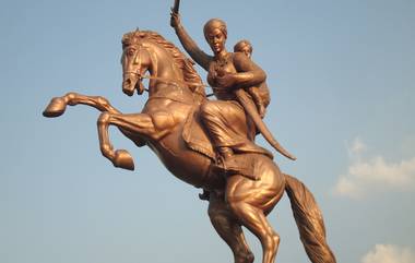 Rani Lakshmibai's Death Anniversary 2023: झाशीची राणी लक्ष्मीबाई यांच्या पुण्यतिथीनिमित्त मुख्यमंत्री एकनाथ शिंदे, शरद पवार, सुप्रिया सुळे आदी नेत्यांनी सोशल मीडियाद्वार केलं वीरांगणेच्या स्मृतिदिनी विनम्र अभिवादन!