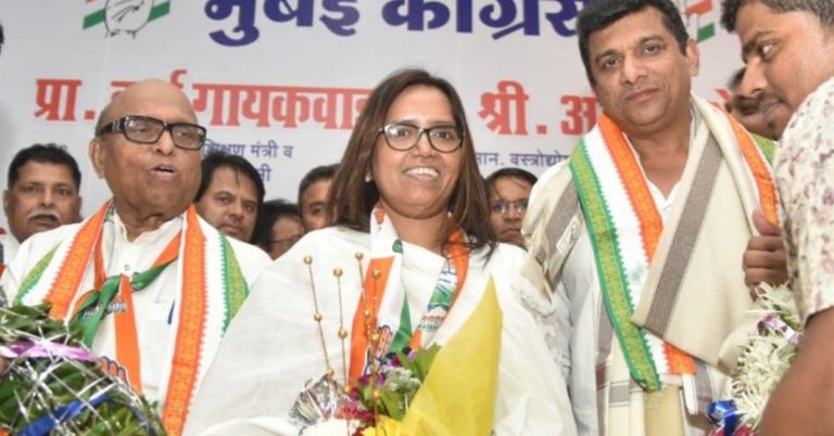 Varsha Gaikwad Mumbai Congress President: वर्षा गायकवाड यांची मुंबई काँग्रेसच्या अध्यक्षपदी निवड, भाई जगताप यांची पदावरून हकालपट्टी