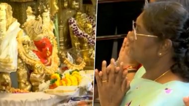President Draupadi Murmu In Mumbai: राष्ट्रपती द्रौपदी मुर्मू यांनी सिद्धिविनायक मंदिरात केली पूजा, पहा व्हिडिओ