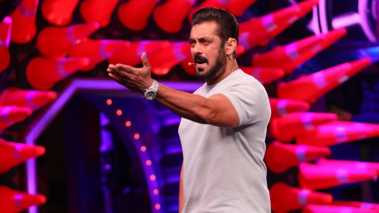 Bigg Boss OTT 2: बिग बॉसच्या लाईव्ह शुटवेळी सलमान खानने स्मोकिंग केल्याचा आरोप