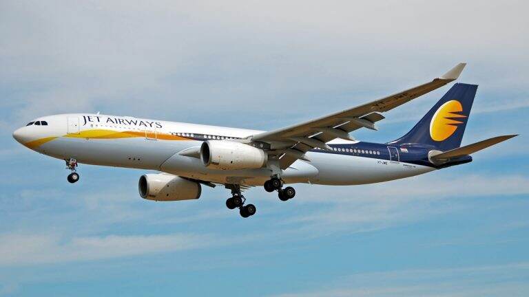 Jet Airways: जेट एअरवेज पुन्हा हवेत झेपावणार विमान, डीसीजीएकडून एअरपोर्ट ऑपरेटर प्रमाणपत्राचे नूतनीकरण