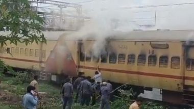 Video: दौंड स्थानकावर रेल्वेच्या बोगीला लागली भीषण आग; कोणतीही जीवितहानी नाही