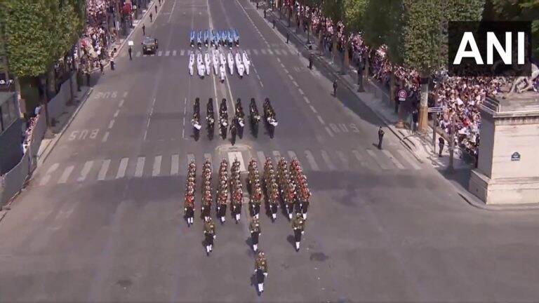 Bastille Day Parade 2023: बास्टिले डे परेड दरम्यान पंतप्रधान नरेंद्र मोदी यांना पॅरिसमध्ये जाब रेजिमेंटकडून सलामी