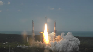 Chandrayaan 3 Launched: अभिमानास्पद! भारताचं चांद्रयान 3 अवकाशात झेपावलं, चंद्रावरच्या साऊथ पोलवर विक्रम लँडर होणार लँड (Watch Video)