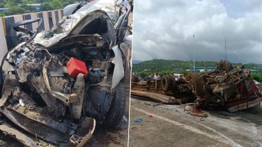 Mumbai-Pune Expressway Accident: मुंबई-पुणे द्रुतगती मार्गावर कंटेनर उलटल्याने 2 ठार, 4 जखमी, कारचे नुकसान; Watch Video