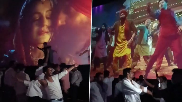 Fans Dance To 'Main Nikla Gaddi Leke' in Theater: गदर 2 च्या शोनंतरच्या थिएटरमध्ये 'मैं निकला गड्डी लेके'वर गाण्यावर चाहत्यांना केला जबरदस्त डान्स, Watch Viral Video