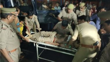 Video: फिरोजाबादमध्ये पोलीस कर्मचारी दिनेश मिश्रा यांच्यावर गुंडांनी झाडल्या गोळ्या; उपचारादरम्यान मृत्यू