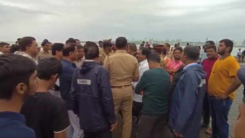 Jalna Violence: जालन्यातील हिंसाचाराचे मुंबईत पडसाद! ठाकरे गटाच्या कार्यकर्त्यांचे मुंबईतील मरीन ड्राइव्हवर आंदोलन, Watch Video