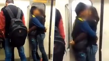 Delhi Metro Couple Kissing Video: दिल्ली मेट्रोमध्ये कपलचा किसिंग व्हिडिओ व्हायरल, नेटिझन्सने दिल्या संतप्त प्रतिक्रिया, Watch Video