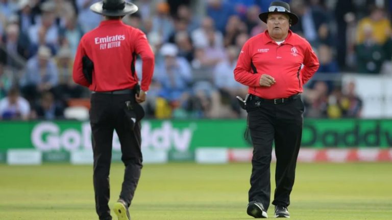 ICC World Cup 2023 Umpires List: विश्वचषक सामना अधिकारी घोषीत; 16 पंच आणि 4 रेफ्रींचा समावेश, पाहा यादी