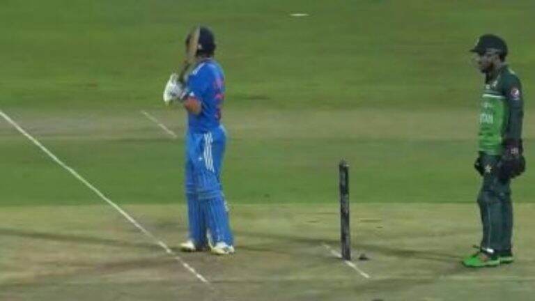 IND vs PAK: रोमांचक सामन्यादरम्यान स्टेडियममध्ये वाजले 'राम सिया राम' गाणे, व्हिडिओ सोशल मीडियावर व्हायरल