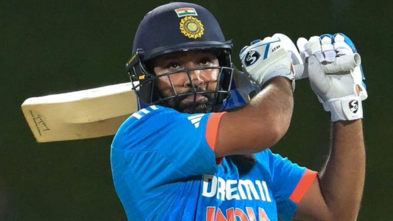 Rohit Sharma 300 Six In ODI: पाकिस्तानविरुद्ध रोहित शर्माचा मोठा पराक्रम, वनडेमध्ये 300 षटकार केले पुर्ण