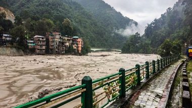 Sikkim Flash Flood: सिक्कीममध्ये ढगफूटी, महापूरात 3000 नागरिक अडकले, युध्दपातळीवर बचाव कार्य सुरु