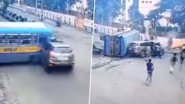 Kolkatta Accident Video: सॉल्ट लेक परिसरात अपघात, कारला धडक दिल्याने बस पलटली, घटना कॅमेरात कैद