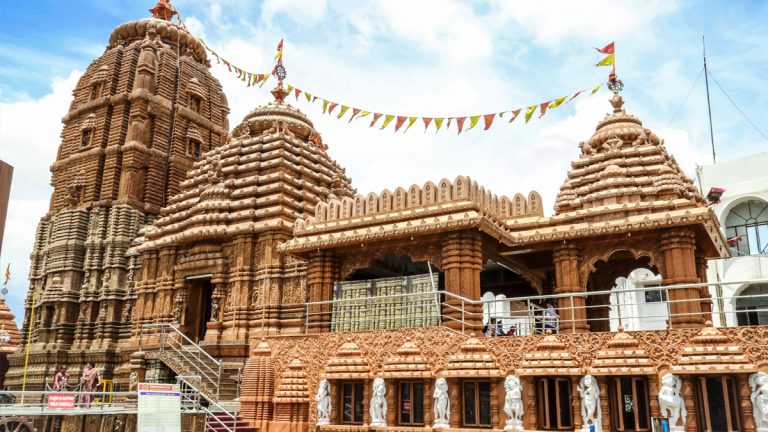 Dress Code For Devotees At Jagannath Temple: जगन्नाथ पुरी मंदिरामध्ये 1 जानेवारीपासून ड्रेस कोड लागू होणार; मंदिरात भाविकांना स्कर्ट, स्लीव्हलेस, हाफ पँट घालण्यास बंदी